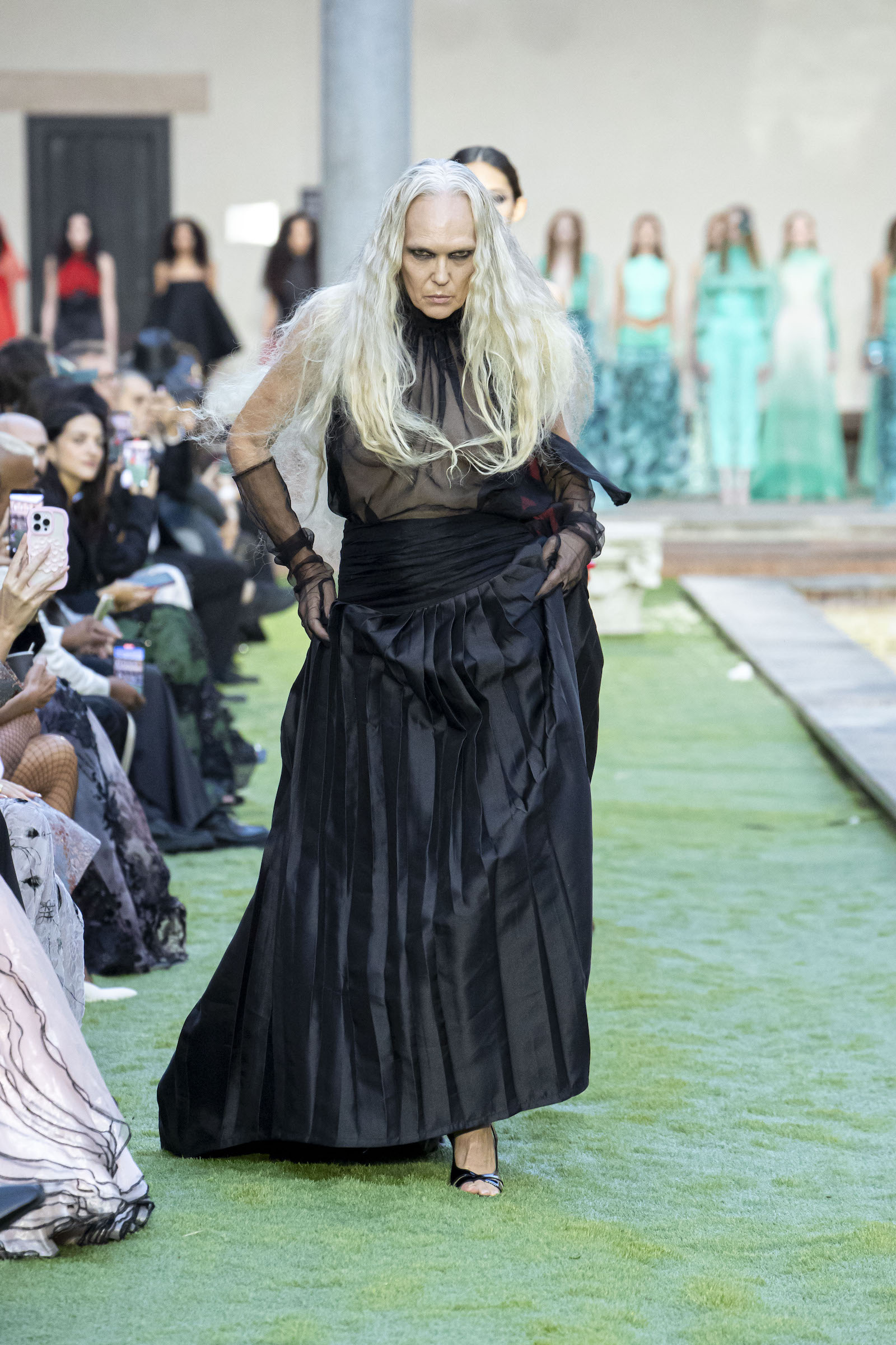 Maktub SS 2026 Runway photo 1