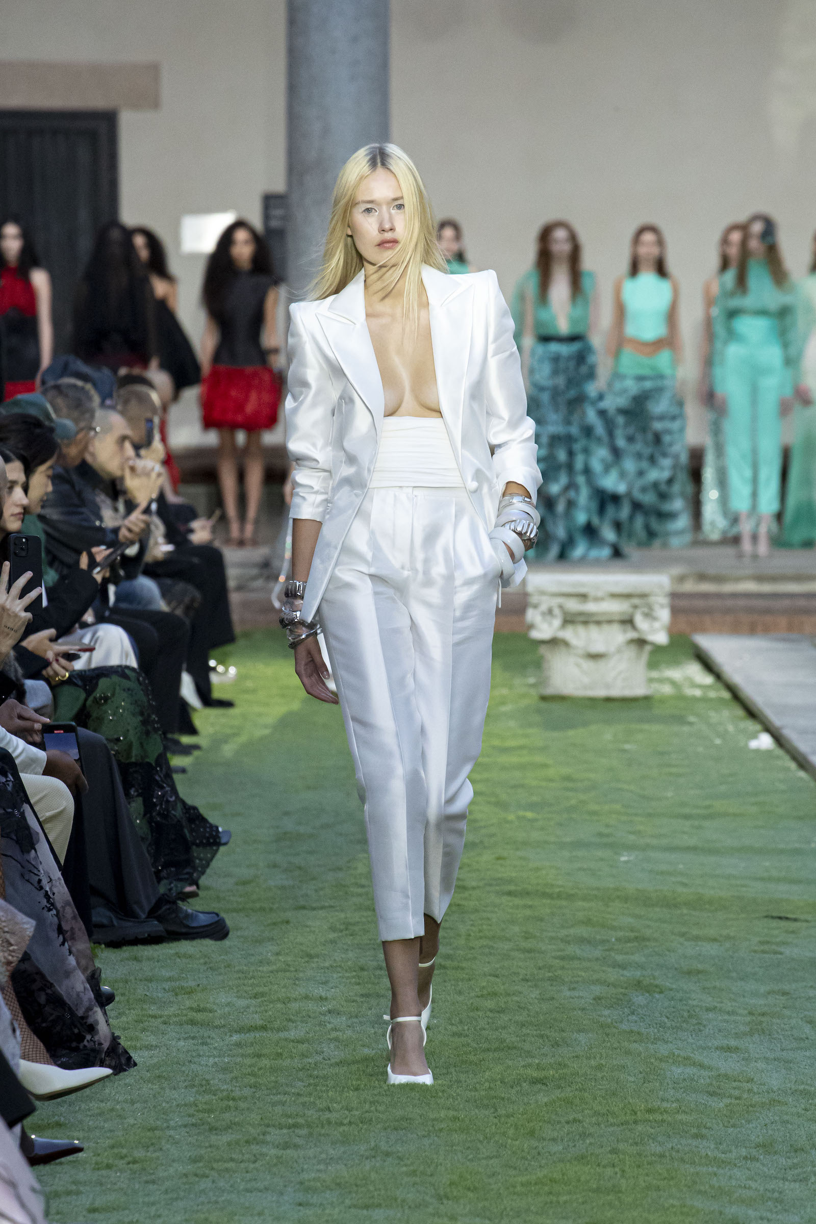 Maktub SS 2026 Runway photo 33