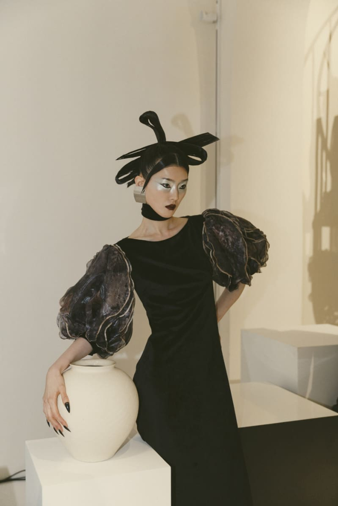 Han FW25 presentation event #9